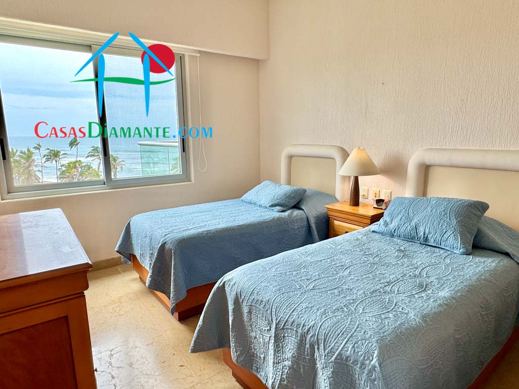 Club Playamar I T4 PH 1 - Recámara cuatro 1
